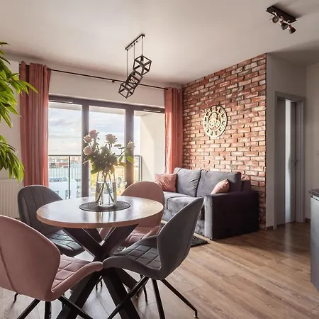 Glamour View Apartment