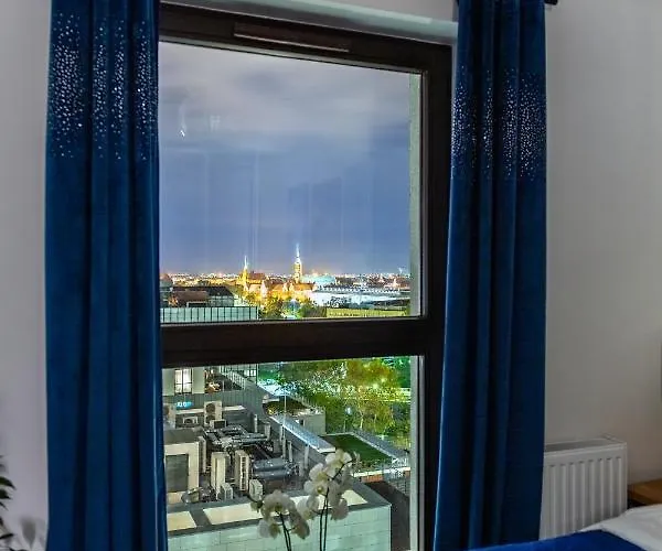 Apartment Glamour View