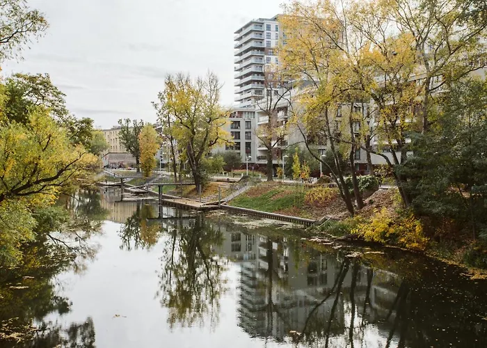 Apartment Glamour View
